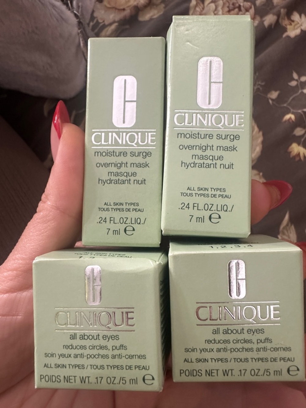 Clinique Moisture Surge Overnight Mask & All About Eyes Set - Light Green